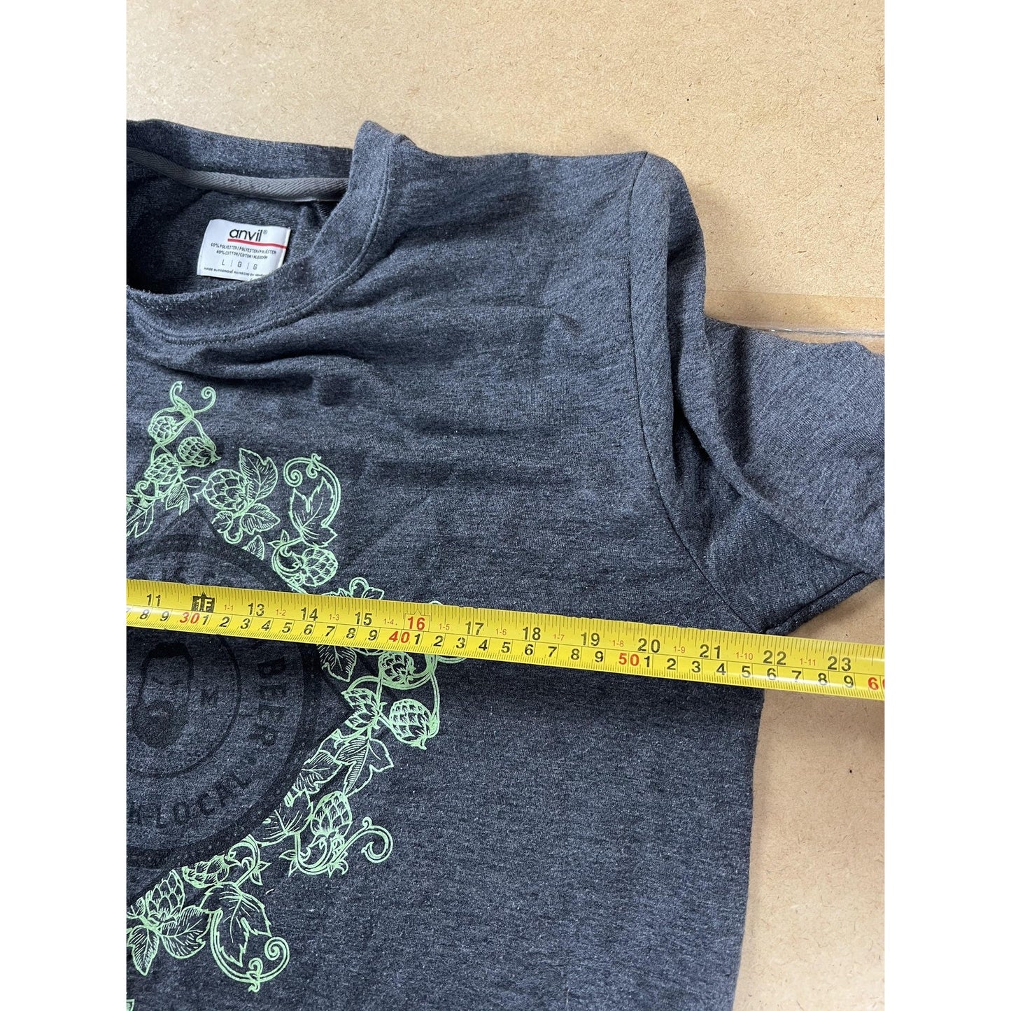 Anvil Sweater Unisex L Gray Crew Neck Pullover Graphic Fleece Preshrunk