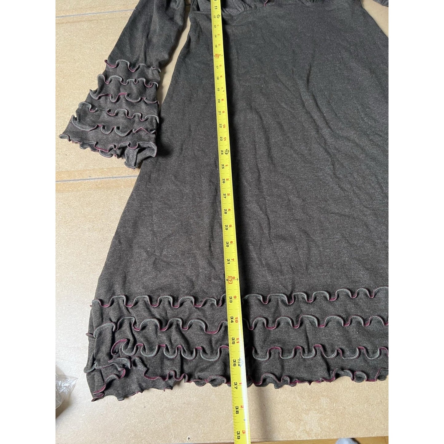 LAURA HHLAVAC Dress Womens M Brown Fit & Flare Sweater Dress V-Neck Ruffle