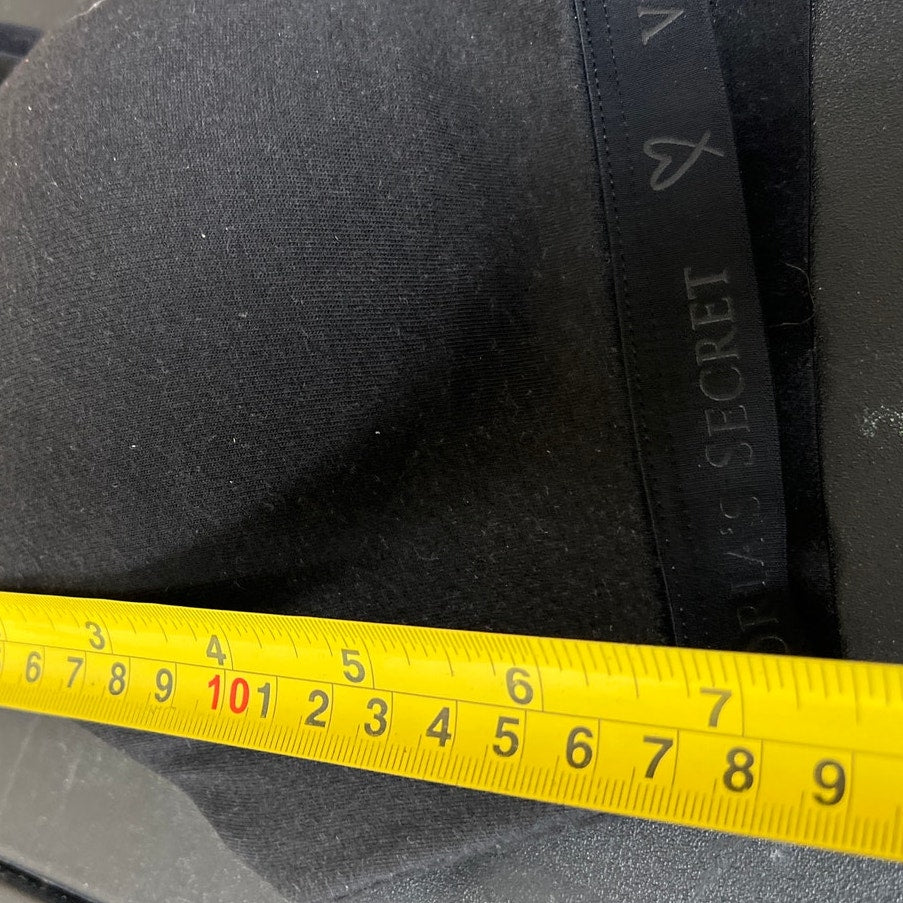 Victoria Secret 36C Black Wireless Perfect Shape Bra