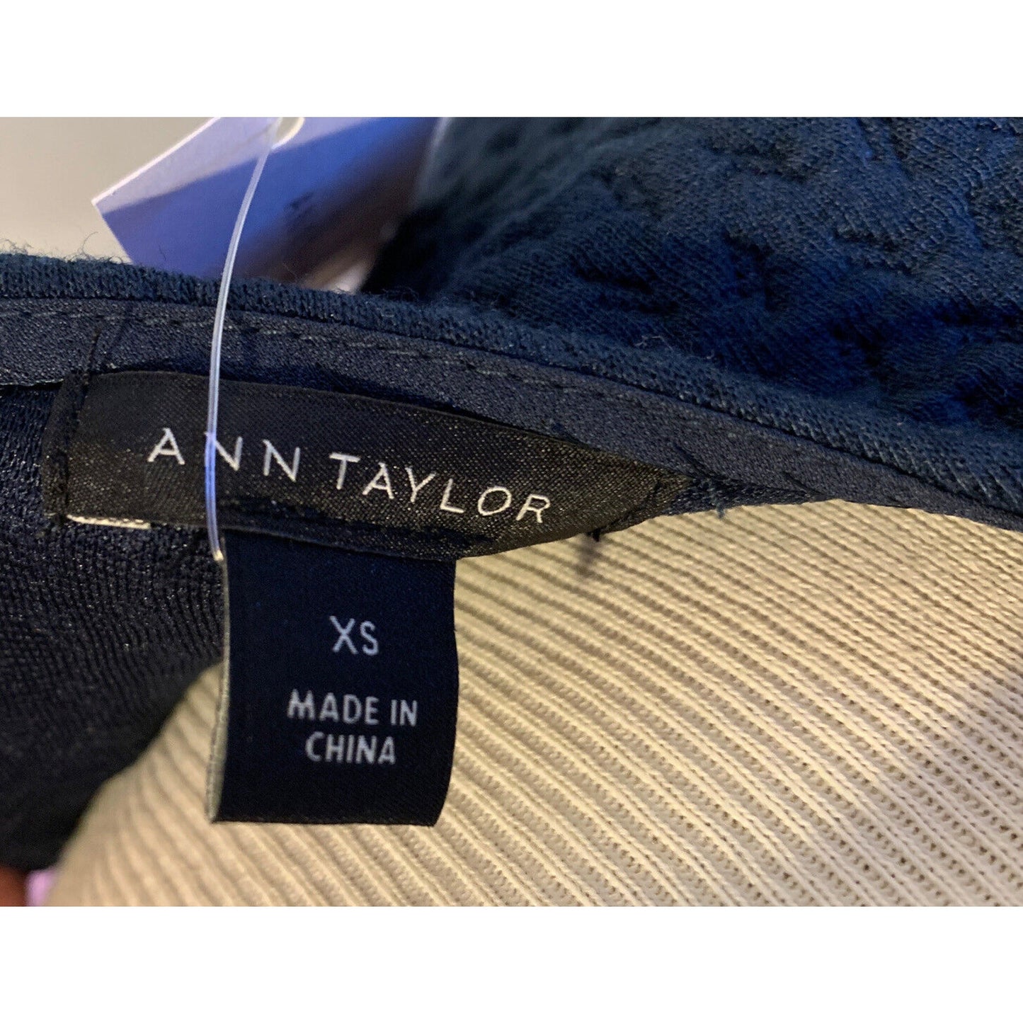 NWT Ann Taylor Blue short sleeve v-neck sweater shirt Size XS