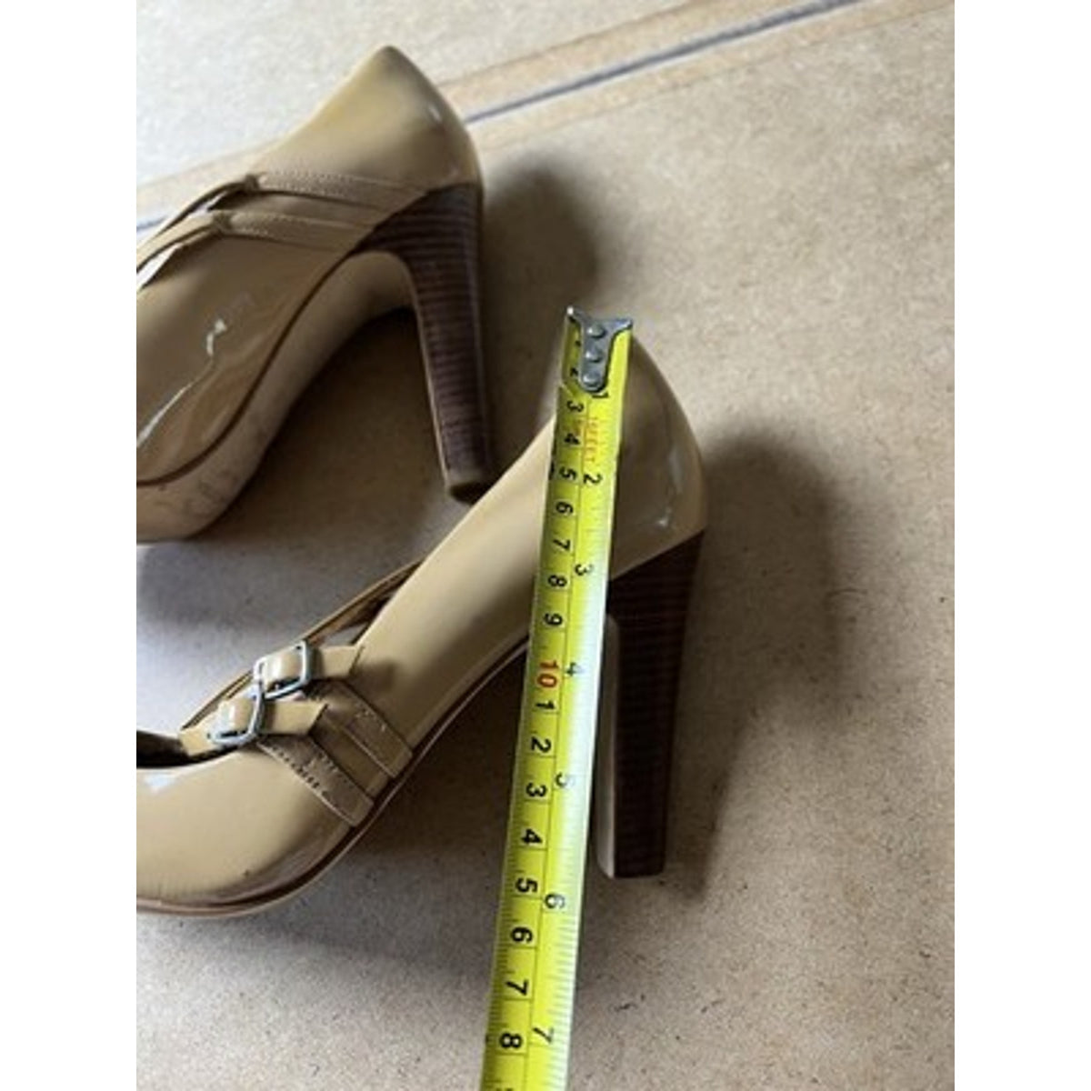 Via Spiga Shoes Womens 8.5 Beige Patent Pump Double Strap Round Toe High Heel