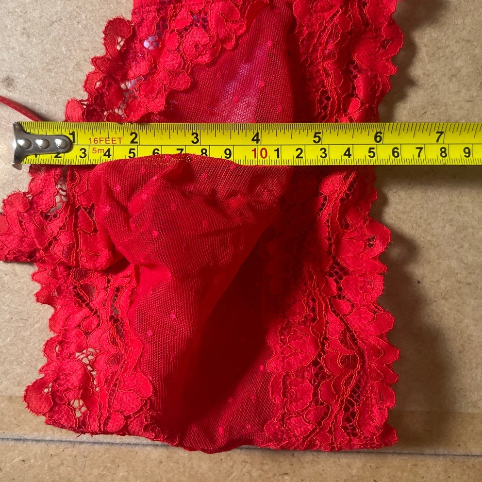 NWT Savage X Fenty Red Lace Bra Size 1x