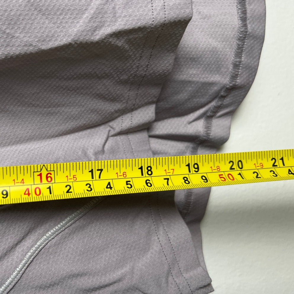 Lululemon Athletica Activewear Gray Top Women's Size M