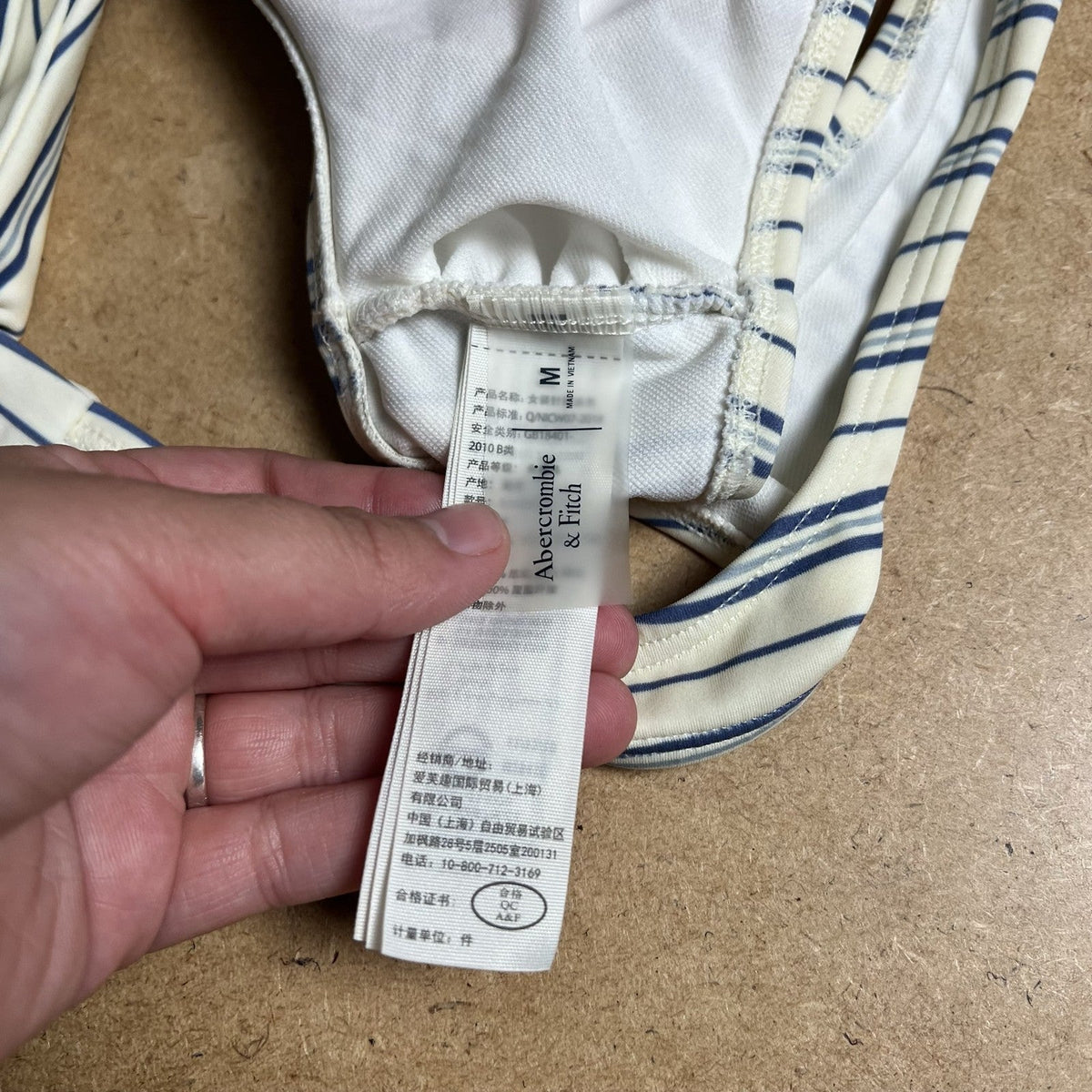 Abercrombie & Fitch Swim Top Womens M White Striped One Shoulder Lined Bikini