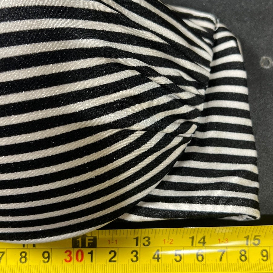 Victoria Secret Size 34DD Striped Bikini Top