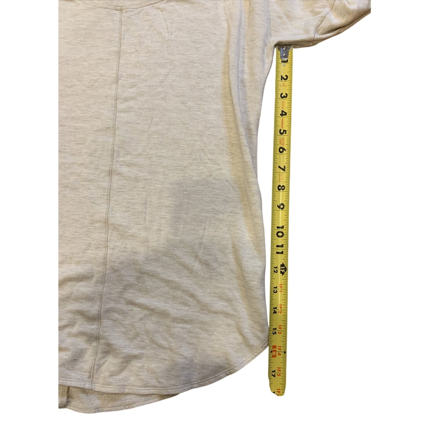 Athleta Cream Long Sleeve Rounded Hem Shirt Tunic Top Size S