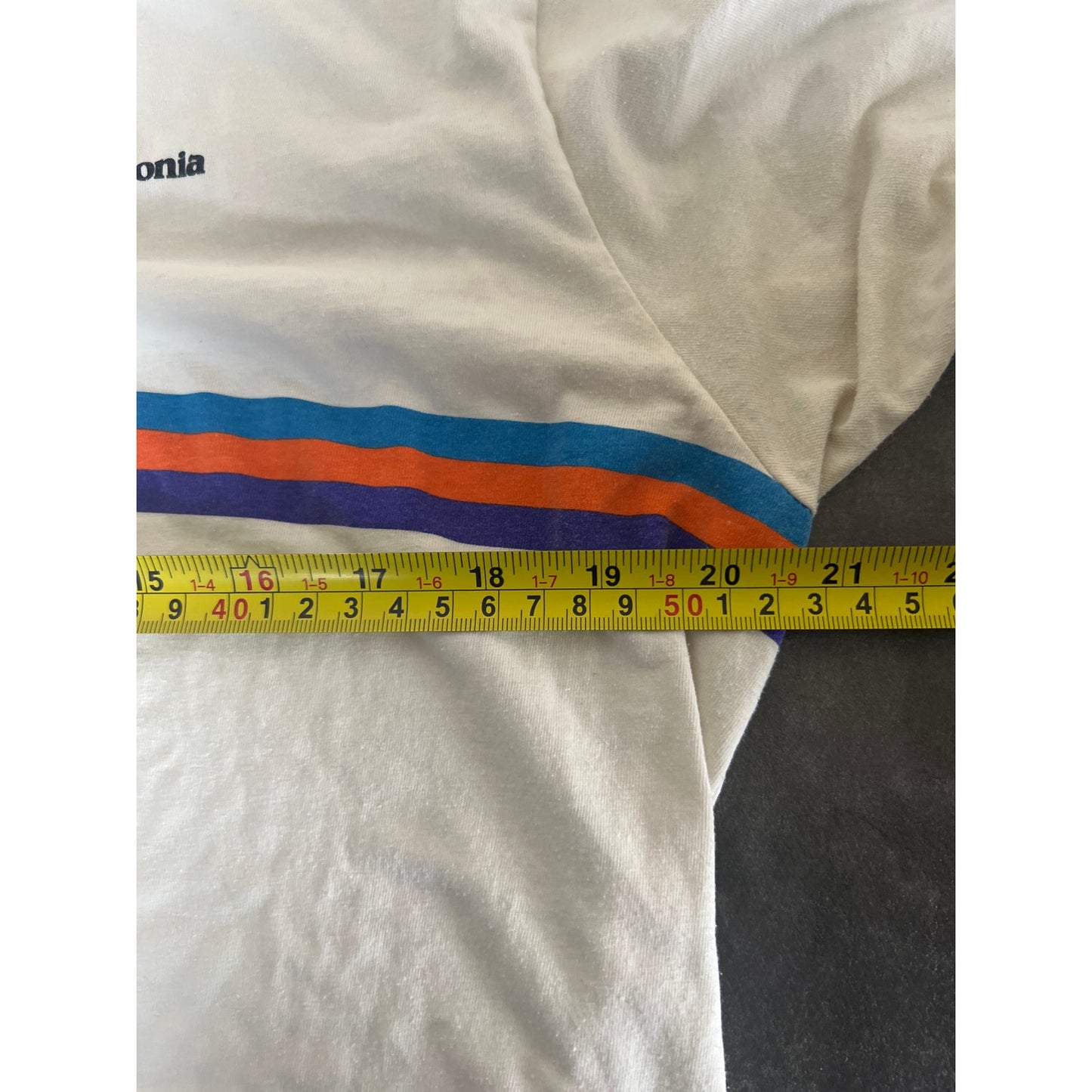 Patagonia Slim Fit Large L Tide Ride Organic Cotton White T-Shirt