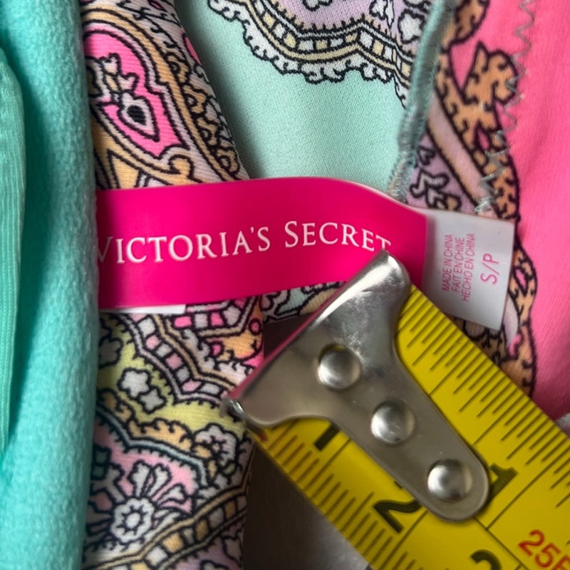 Victoria's Secret Strapless Bikini Top Pink & Blue Paisley Size Small S EUC