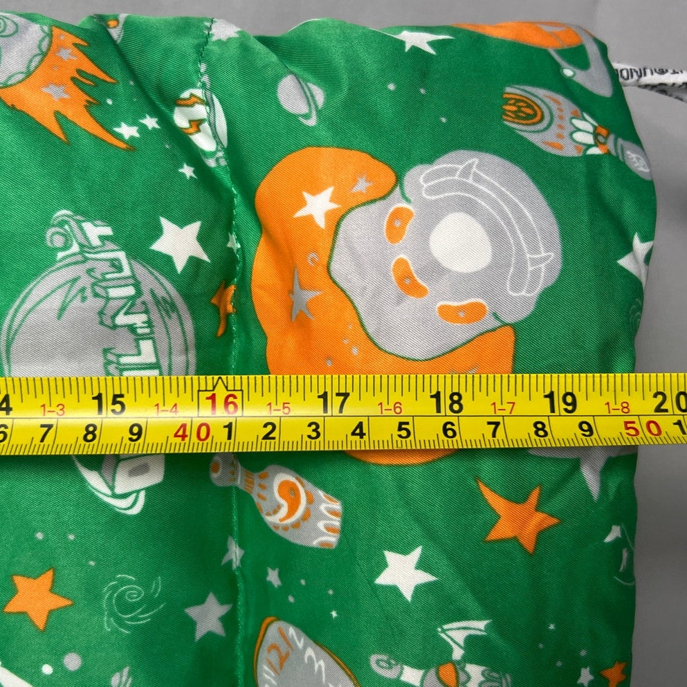 Devil Nut Under Red Flag Vest Jacket Size Medium polyester Green Teen