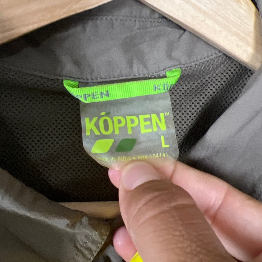 Koppen Size Large Button Down 100% Nylon Men's