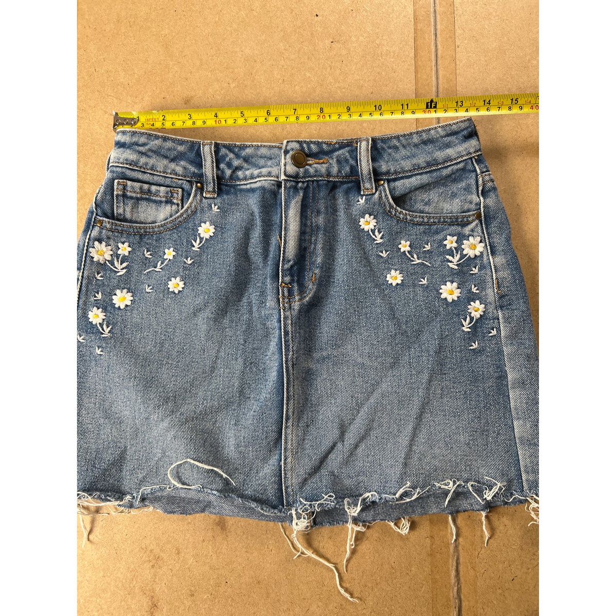 Lottie Moss Floral Embroidered Denim Mini Skirt Size 28 Blue Jean Daisy Boho
