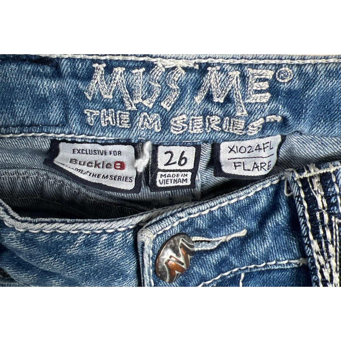 Miss Me The M Series Buckle Size 26 Flare Light Wash Bootcut Jeans