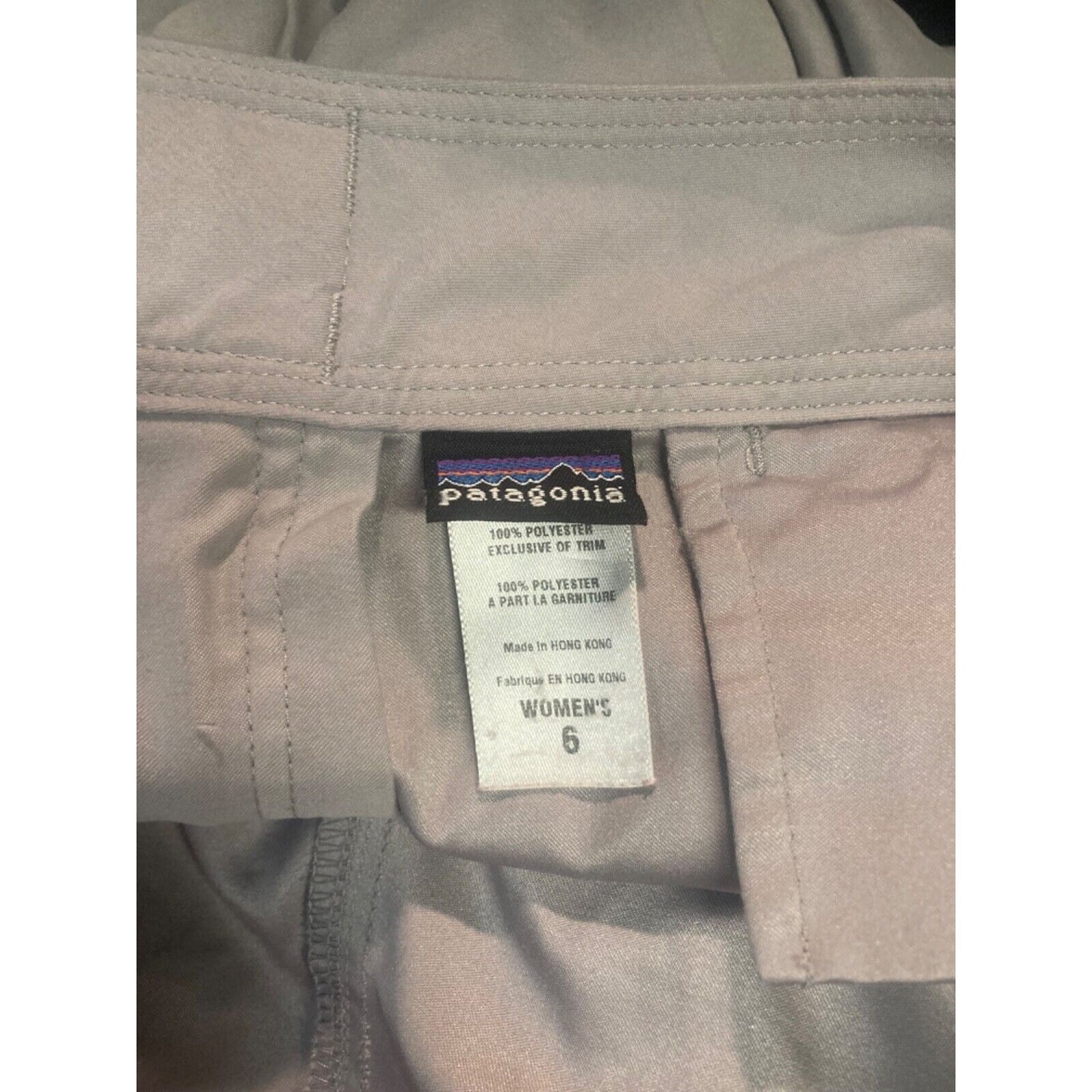 𝅺Patagonia light gray capri pants women's size 6 - see description
