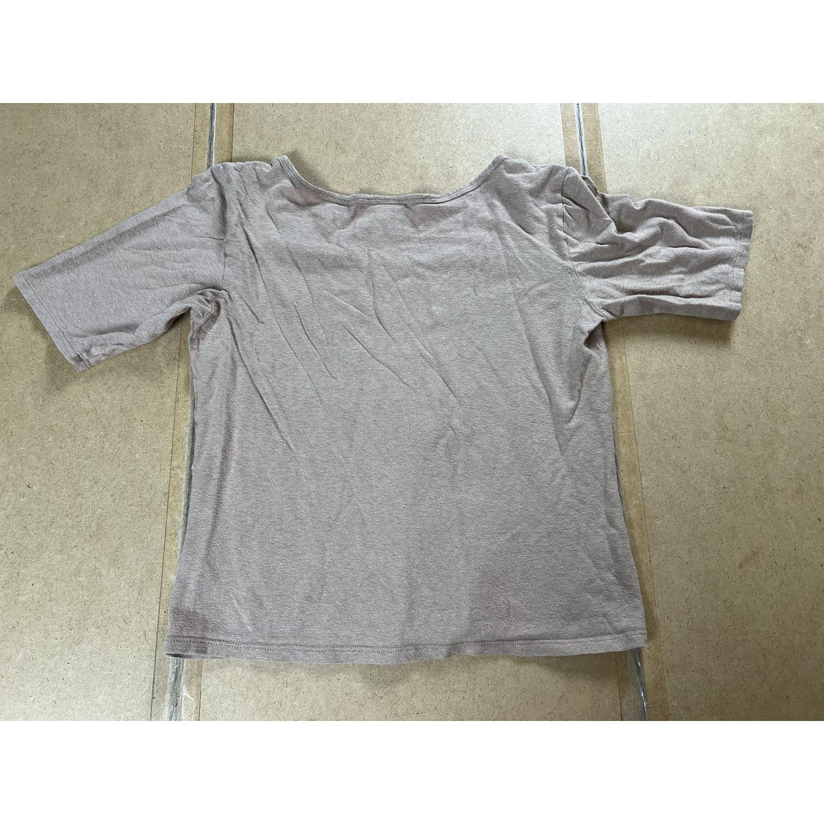 Patagonia T-Shirt Womens S Beige Scoop Neck Lightweight Jersey Casual Relaxed