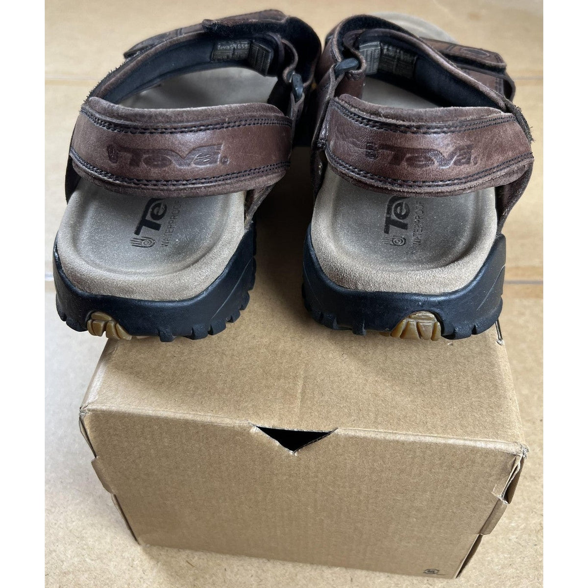 Teva Terra FI 5 Universal Sandals Mens US 12 Brown Leather Outdoor Shoes
