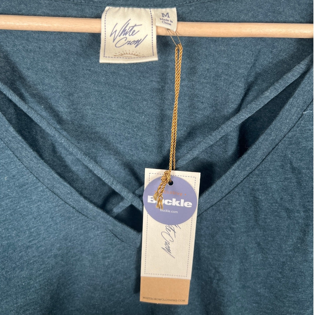 White Crow Buckle NWT Deep Emerald Size Medium Women's Long Sleeve