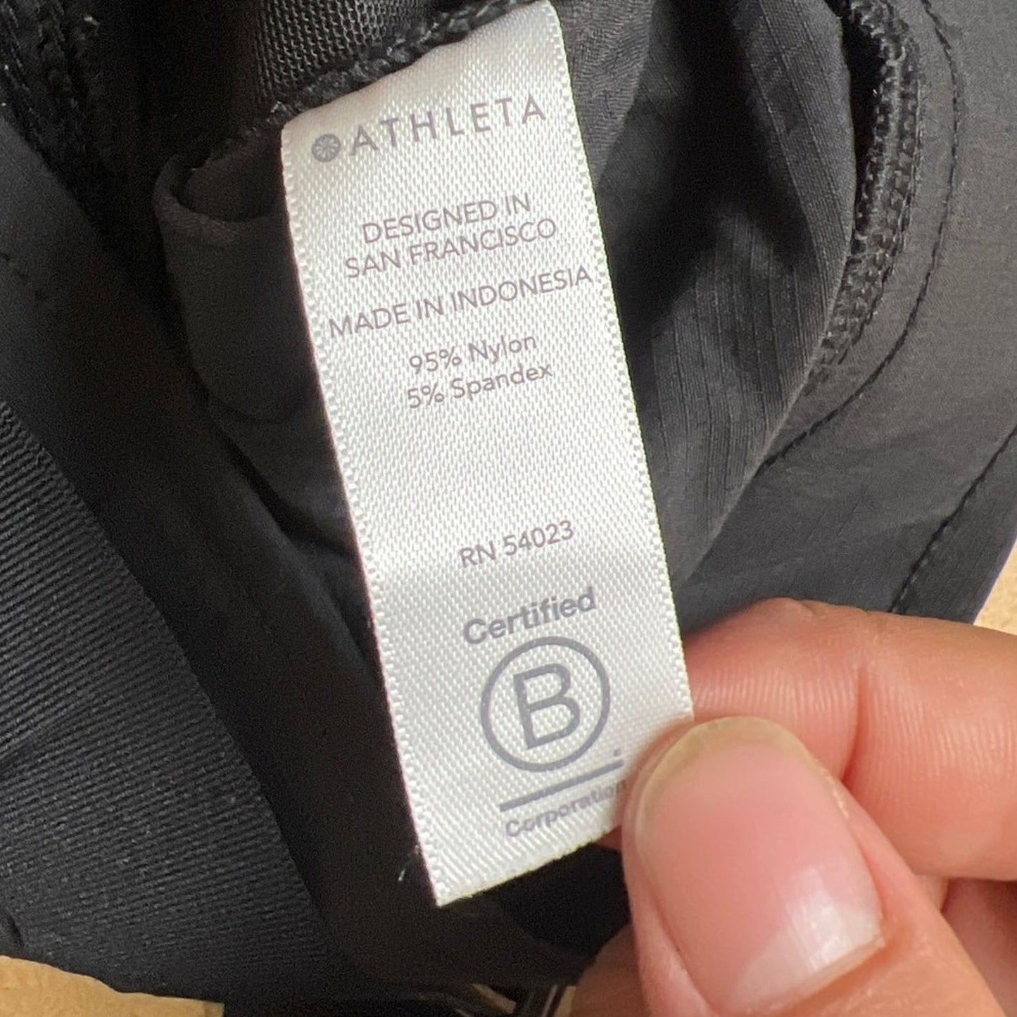 Athleta Black Trekkie Pants Women Size 2