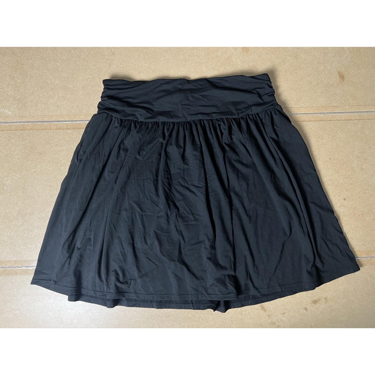 Halara Skirt Womens 1X Black Skater Knee Length Elastic Waist Pull On Stretch