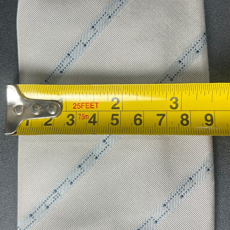 Gucci Made In Italy 100% Silk Pattern Tie Gray Blue