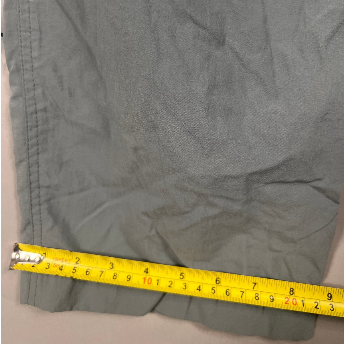 Patagonia Medium 100% Nylon Gray Hiking Pants Worn Wear