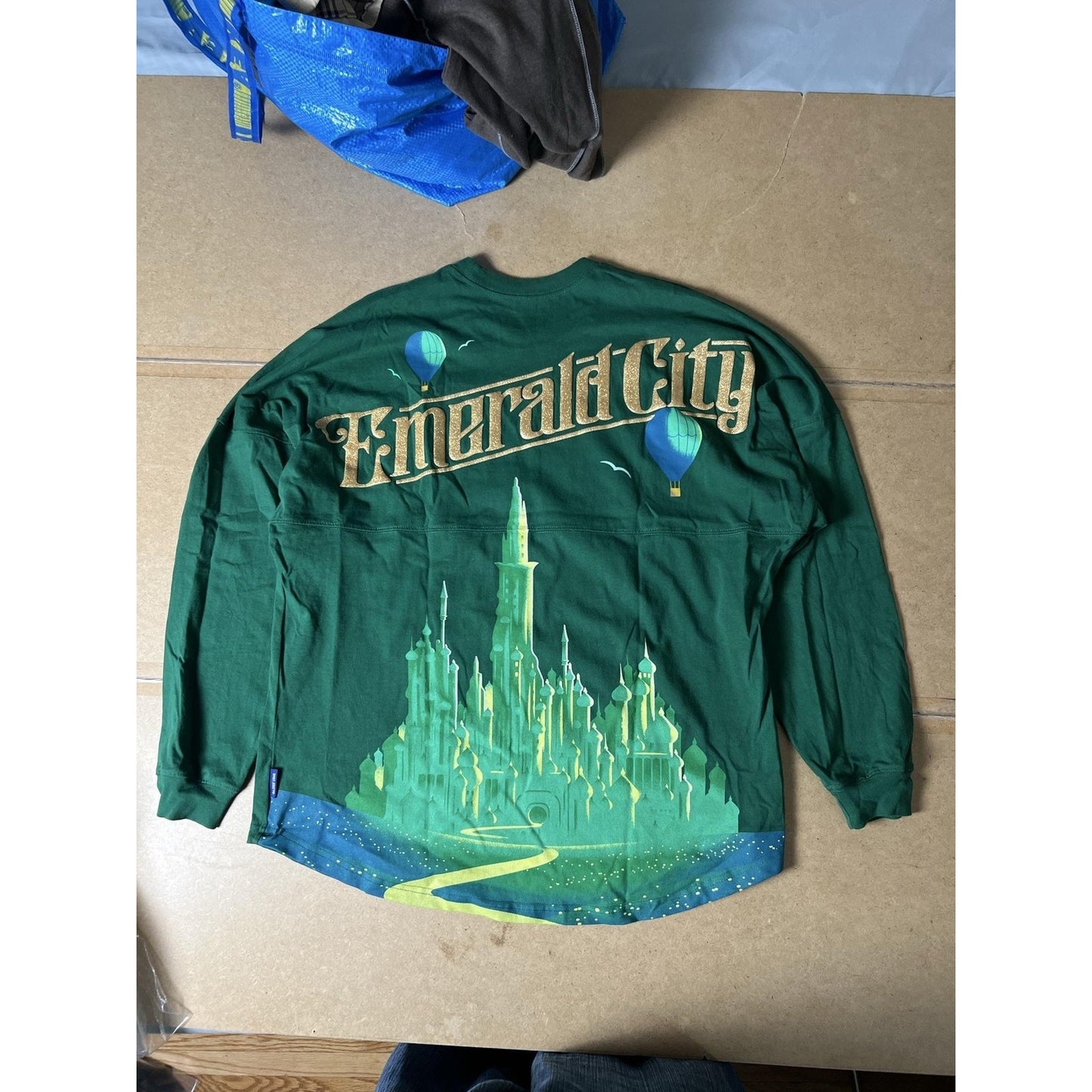 Universal Studios T-Shirt Unisex L Green Long Sleeve Jersey Glitter Pullover