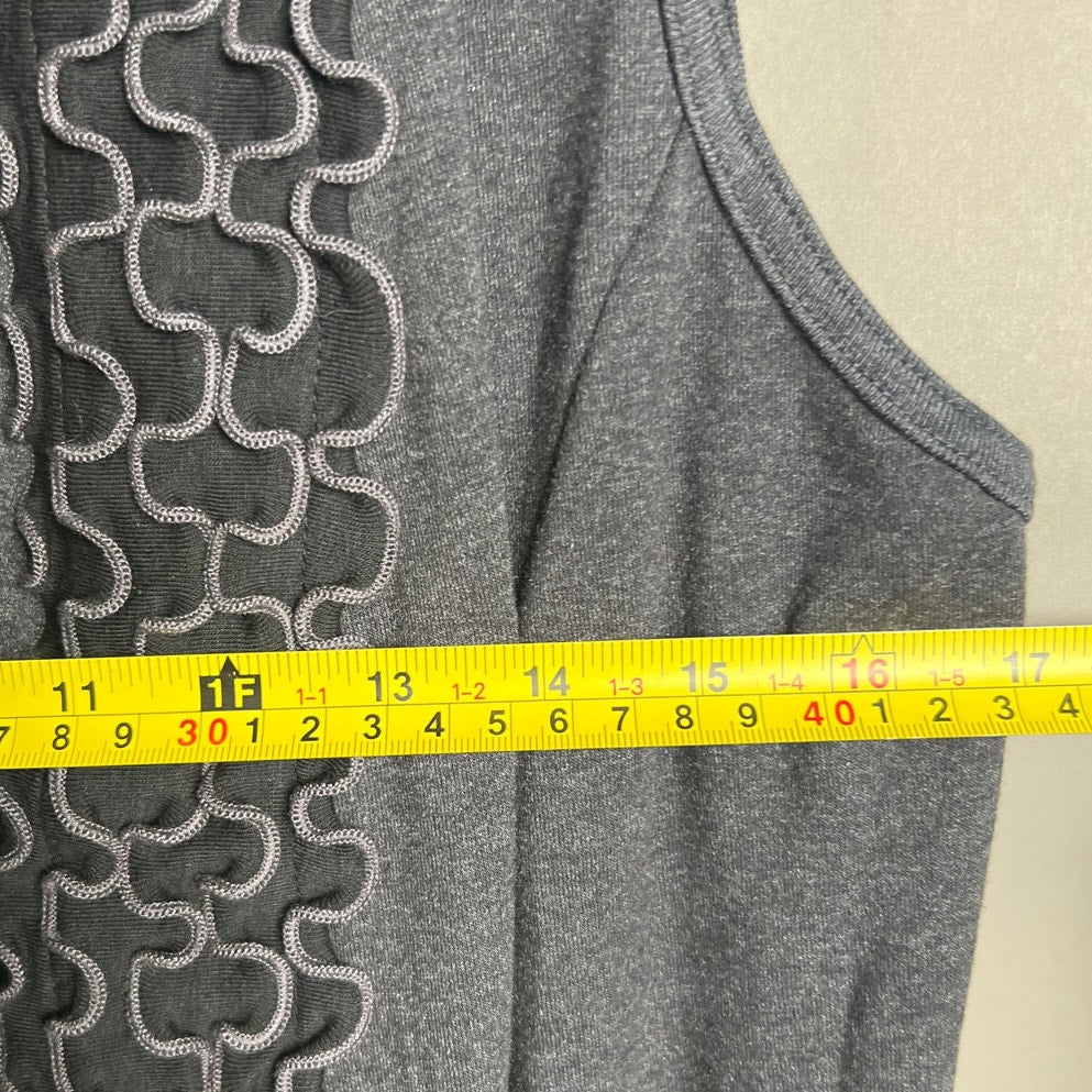 Laura Hlavac Gray Ruffle Vest Women's Size L