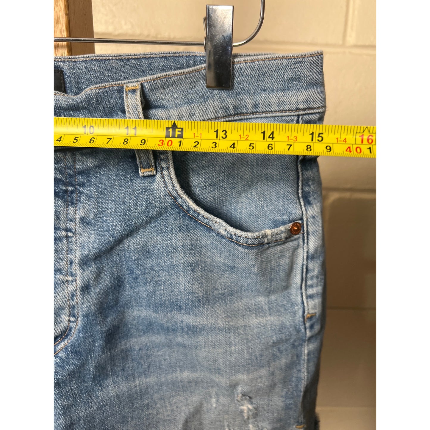 Citizens Of Humanity Los Angeles Women Denim Shorts Size 27