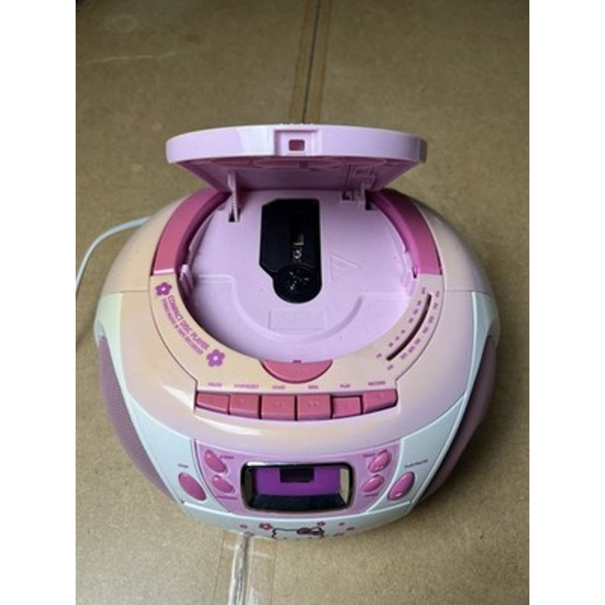 Hello Kitty Pink CD Cassette Boombox Radio Portable Player Recorder AM/FM W Cord