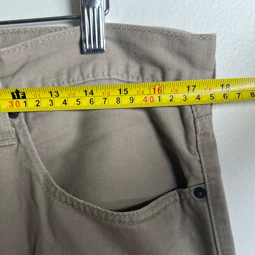 Levi's Straight Leg Tan 559 Men Size 34x32
