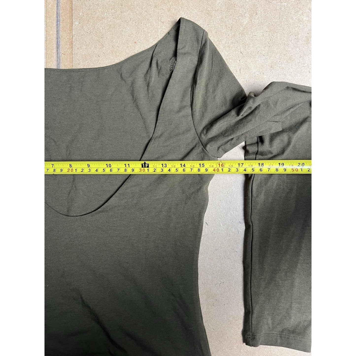 Banana Republic Top Womens S Green Long Sleeve Scoop Neck Stretch Tee Basic