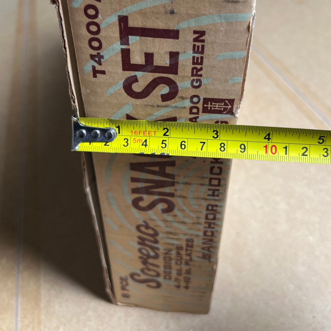 Vintage Anchor Hocking Soreno Avocado Green Glass Snack Set 4 Plates 4 Cups Cool