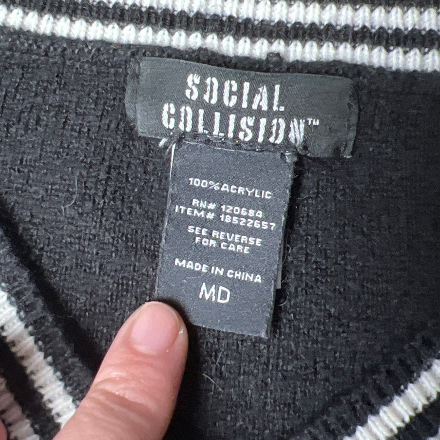 Social Collision "Skull & Crossbones" Black Cropped Knit Sweater Size M