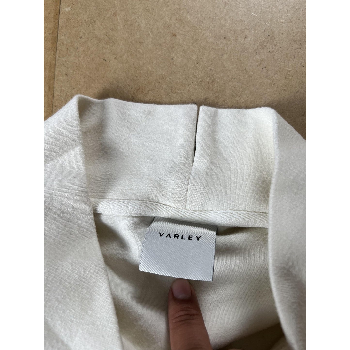 Varley Sweater Womens M White Pullover Mock Neck Lightweight Stretch Raglan