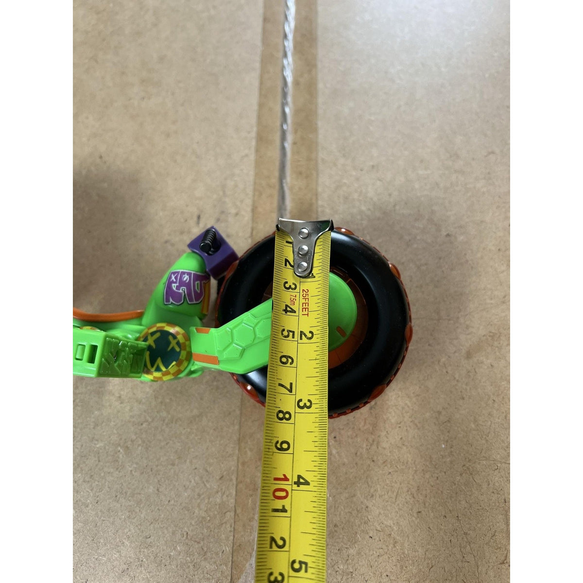 Teenage Mutant Ninja Turtles Leonardo Head Launcher Remote Vehicle Toy W/Remote