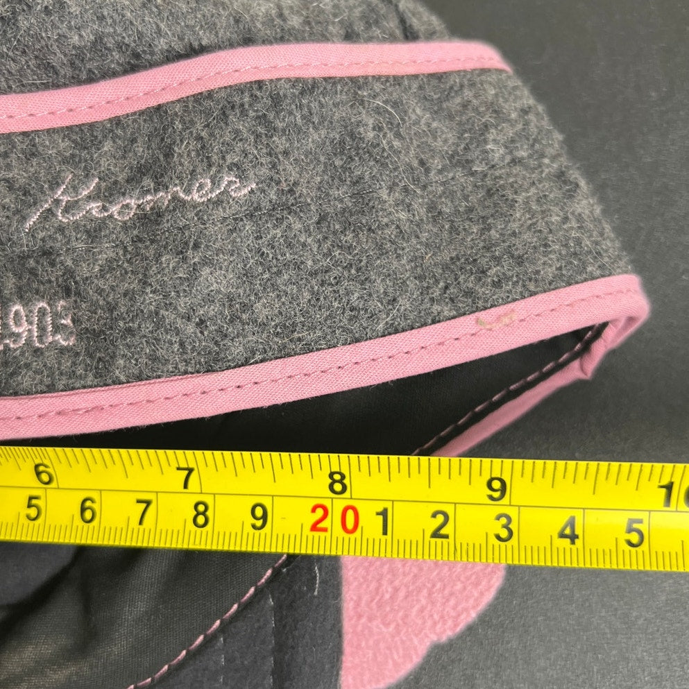 Stormy Kromer Hat Cap Size 7 /8 Fitted Gray Pink Petal Wool Blend Women's