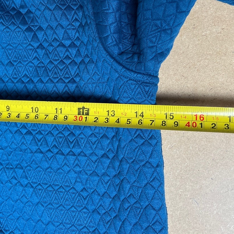 Ivivva/Lululemon Quilted Logo Reversible Pullover Sweatshirt Size 10