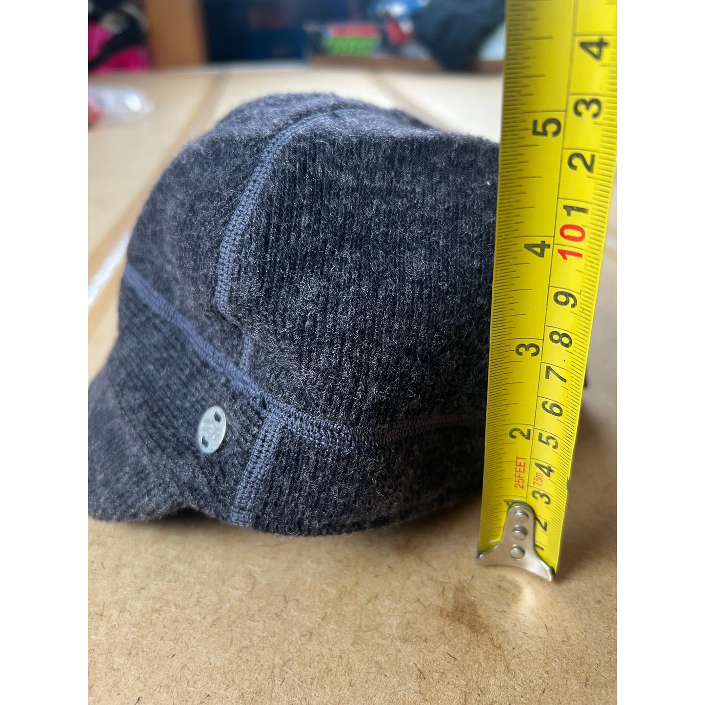 Outdoor Research Hat Cap Newsboy Womens M Gray Lined Insulated Button Logo