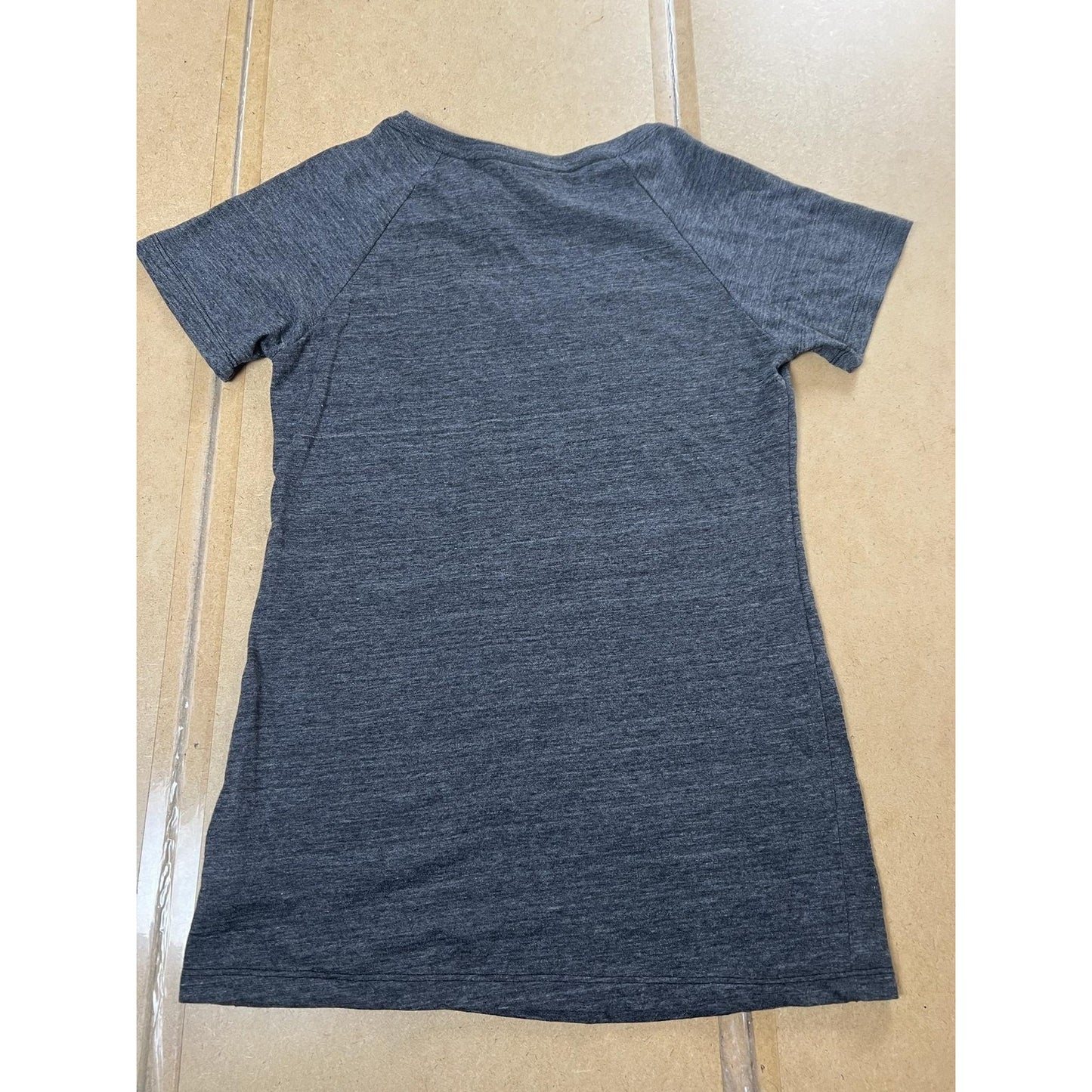 Adidas T-Shirt Womens L Gray V-Neck Raglan MNUFC MLS Soccer Official Licensed