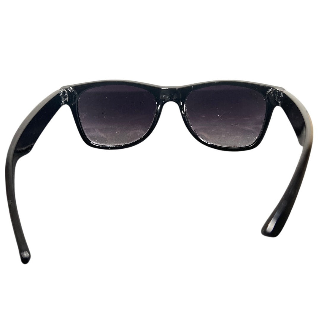 Ray-Ban Wayfarer Black Sunglasses W/ Case