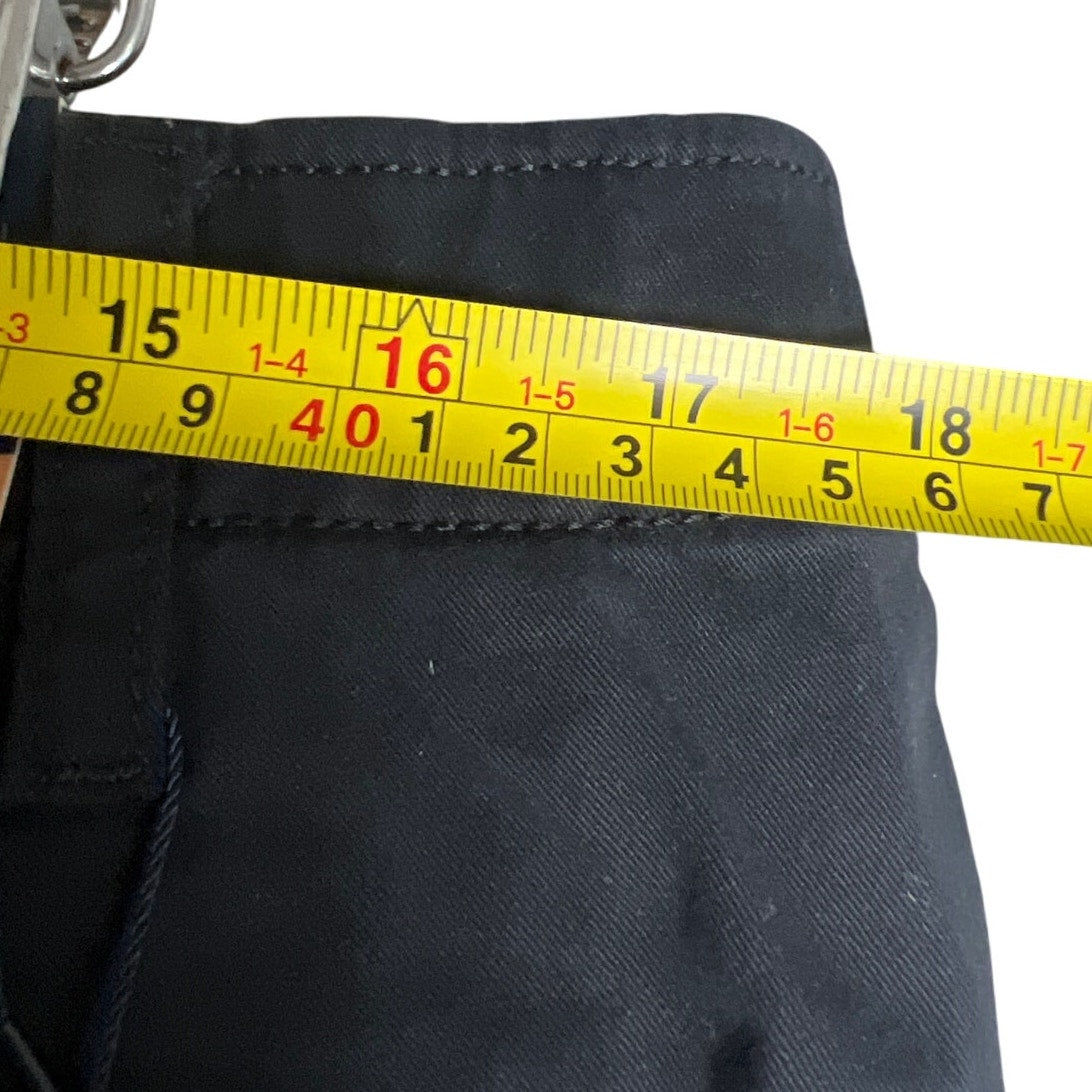 Gap Women Size 14 NWT Classic Midrise Shorts