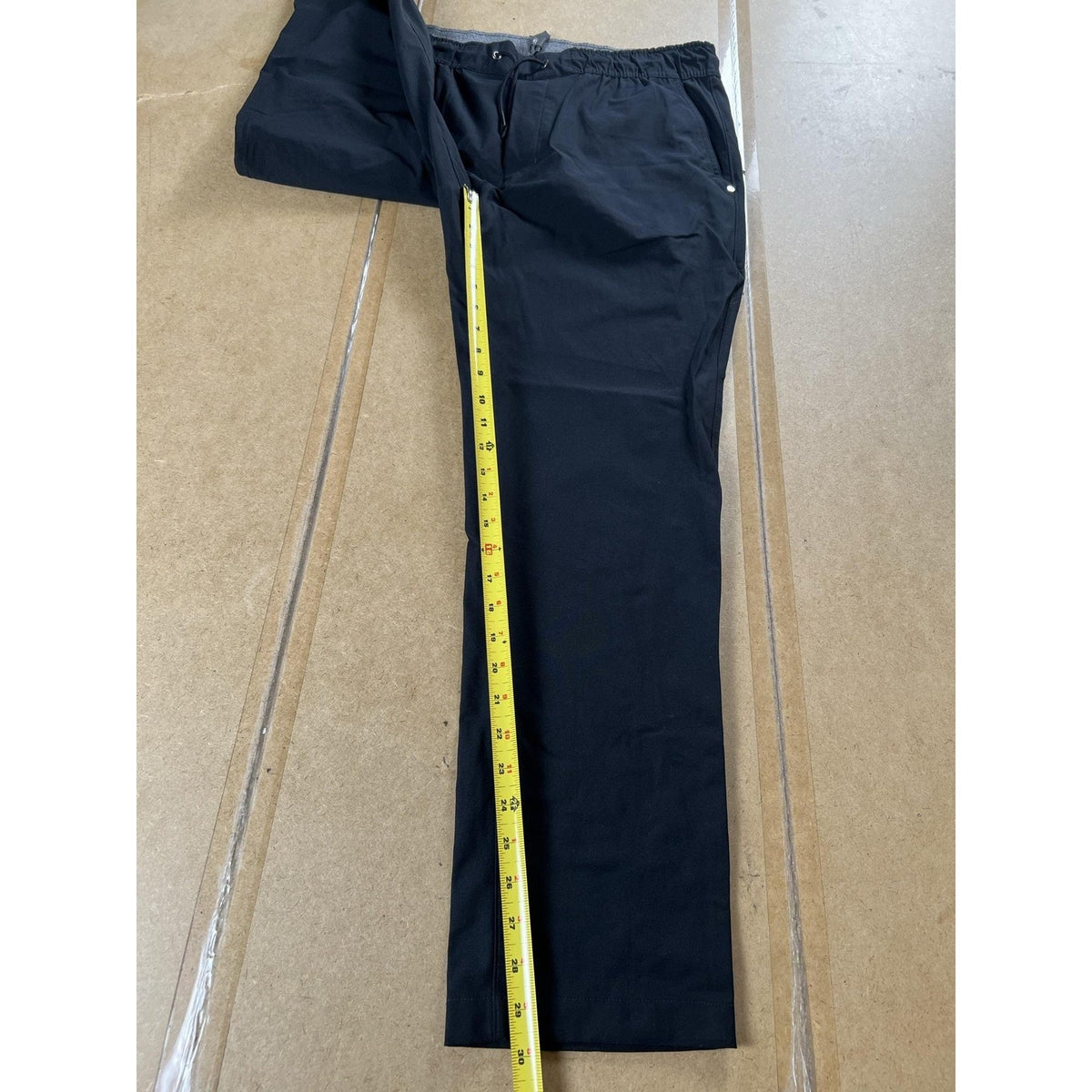 Vuori Pants Unisex XL Black Jogger Microfiber Drawstring Pockets Slim Fit