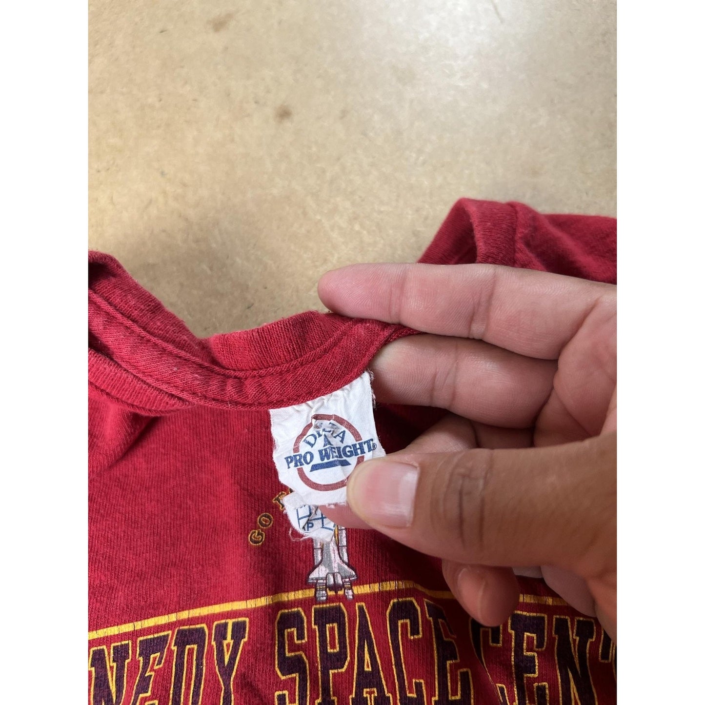 Pro Weight T-Shirt Boys XS Red Kennedy Space Center NASA Logo Graphic Print