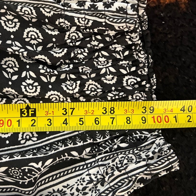 Elan Loose Wide Fit Women's Pants Size Large Black & White