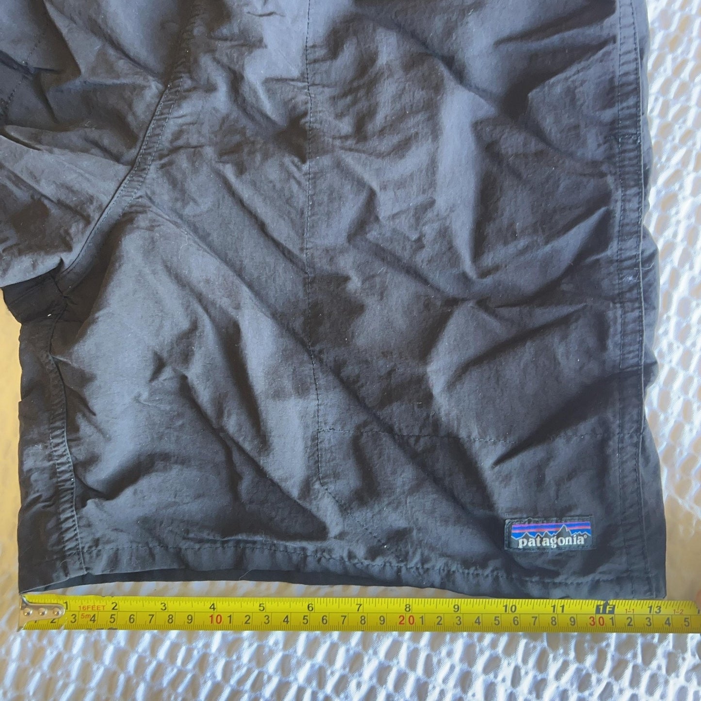 Patagonia Mens L Black Athletic Shorts 36 Waist Elastic Drawstring Mesh