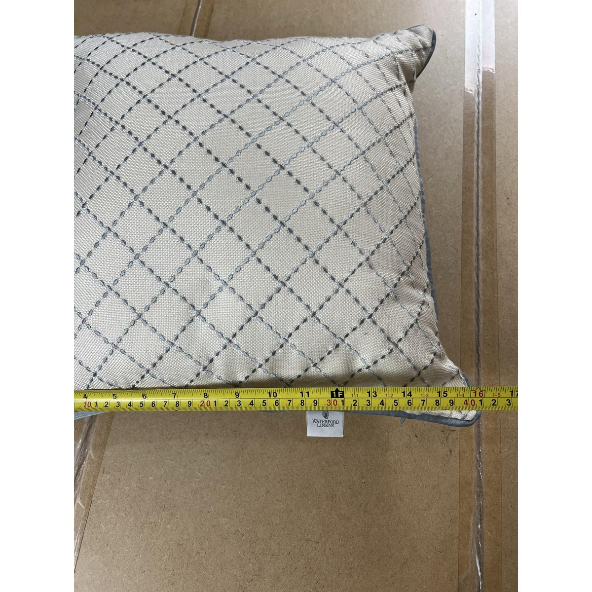 Waterford Linens Cushion Gray 40 X 40 Cm Traditional Geometric Polyester Blend