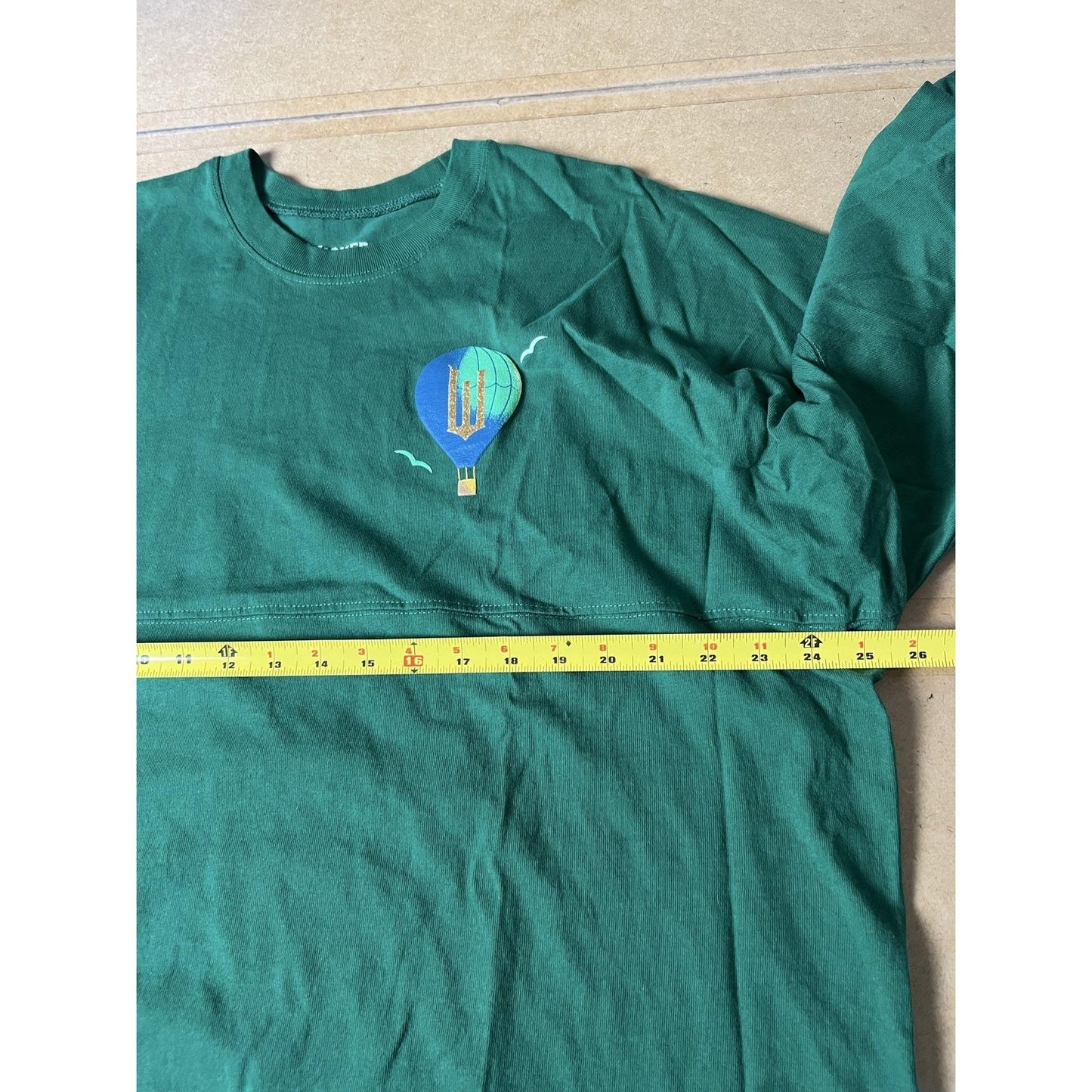 Universal Studios T-Shirt Unisex L Green Long Sleeve Jersey Glitter Pullover