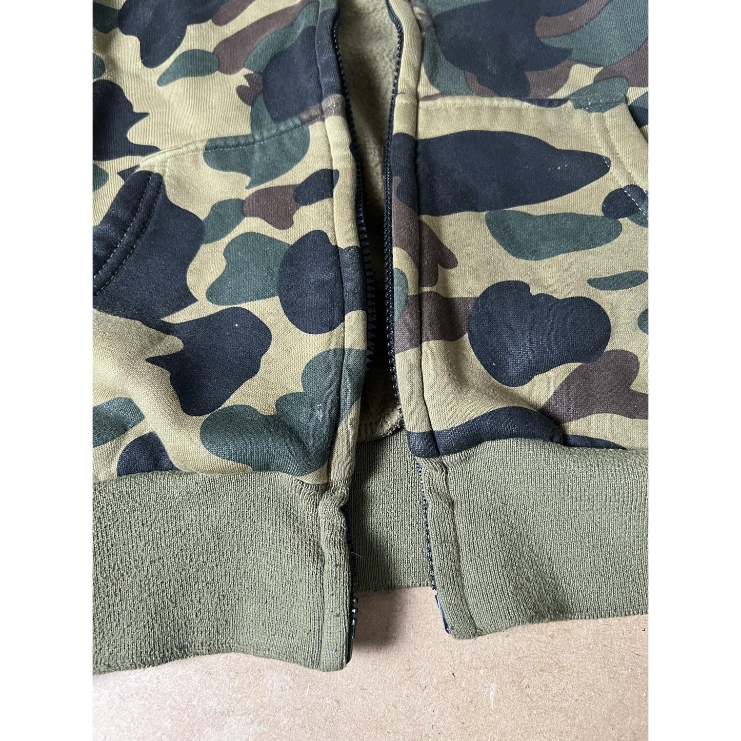 A Bathing Ape Sweater Mens M Green Camo Full Zip Hooded Shark Face Embroidered