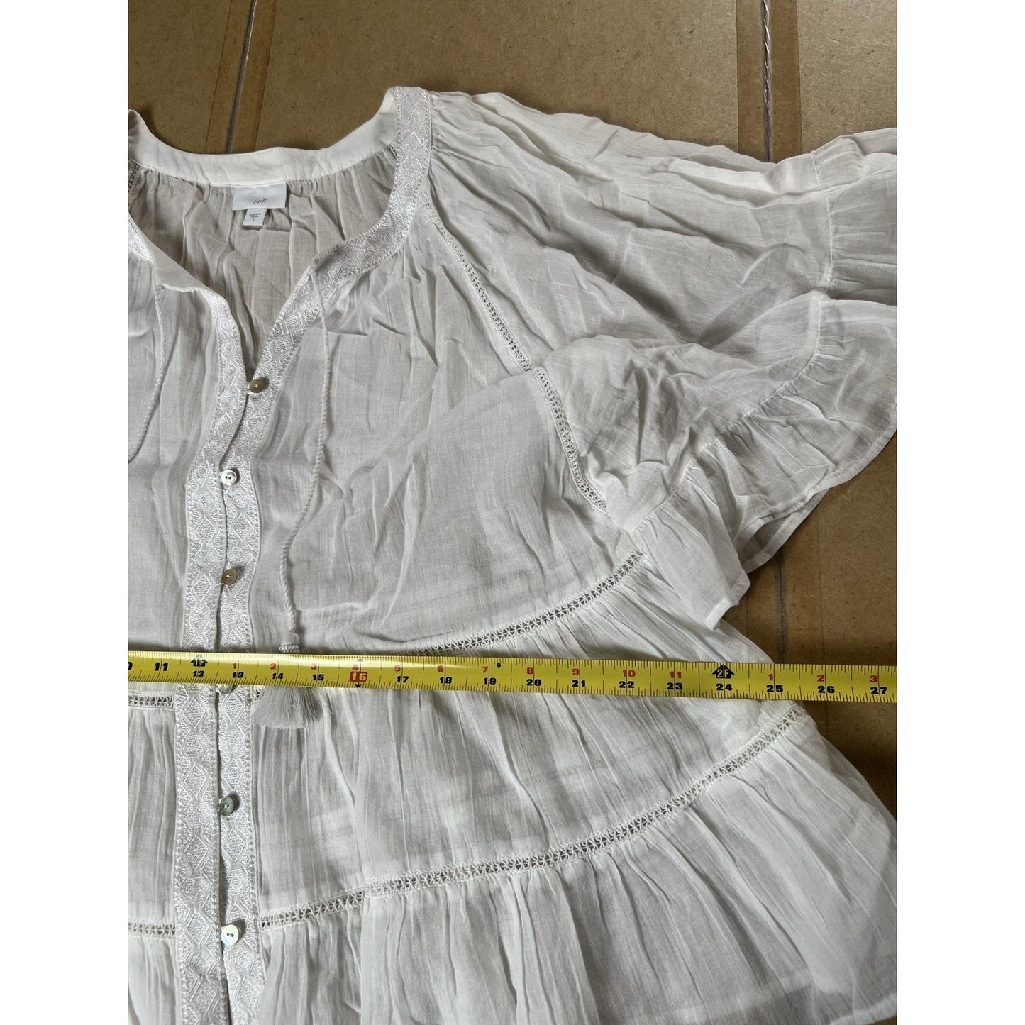 J. Jill Blouse Womens L White Kimono Flutter Sleeve Button Crochet Embroidered