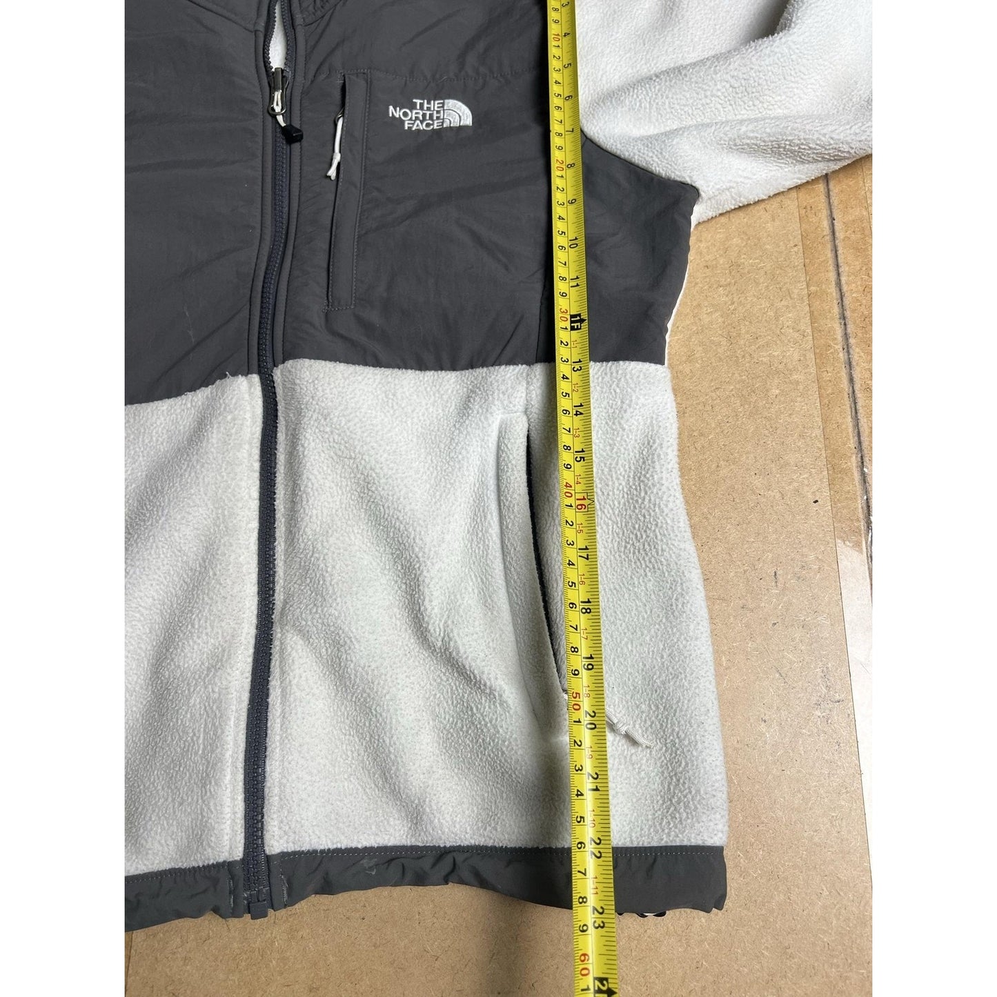 The North Face Sweater Womens S White Gray Full Zip Hooded Fleece Polartec