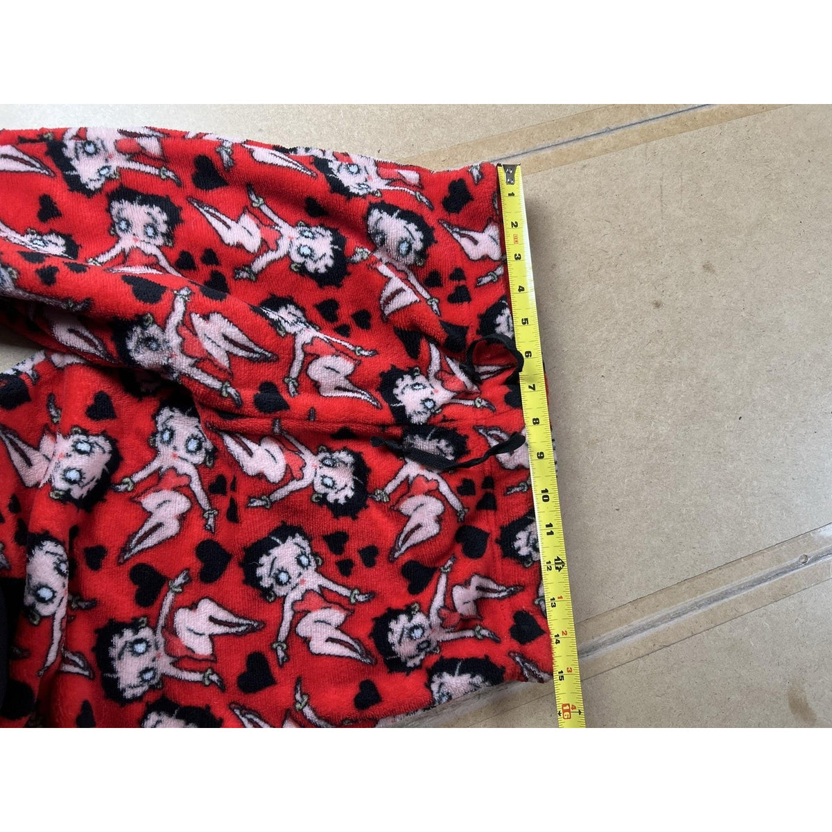 Betty Boop Studios Pants Womens S Red Fleece Sweatpants Elastic Waist Cartoon